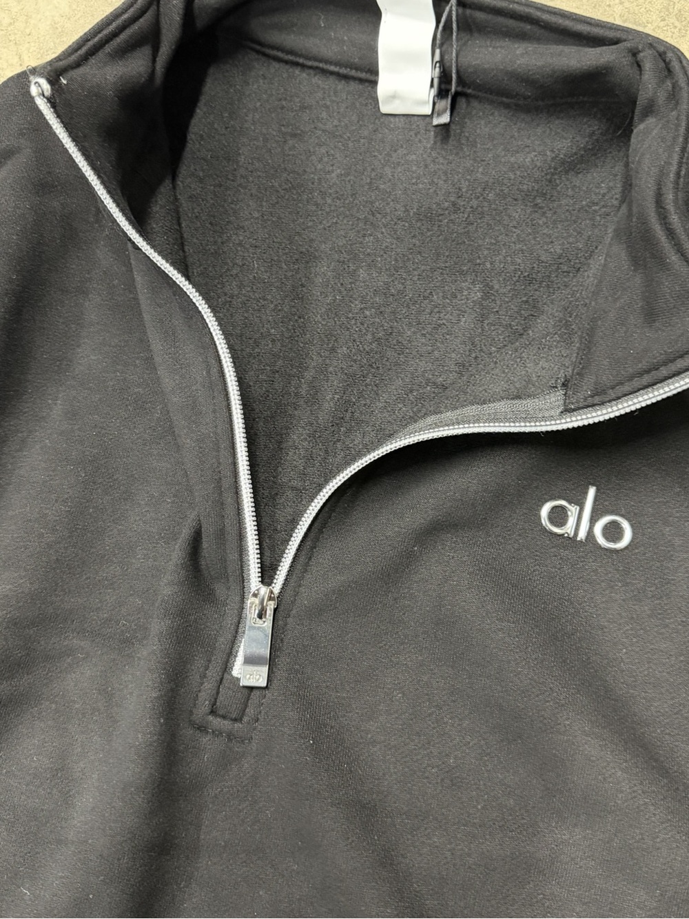 ALO Quarter Zip (Black) - Picture 3 of 3